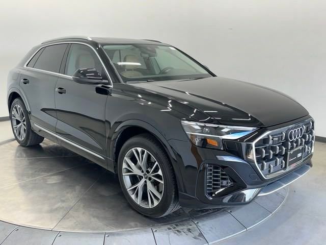 2024 Audi Q8 Premium Plus