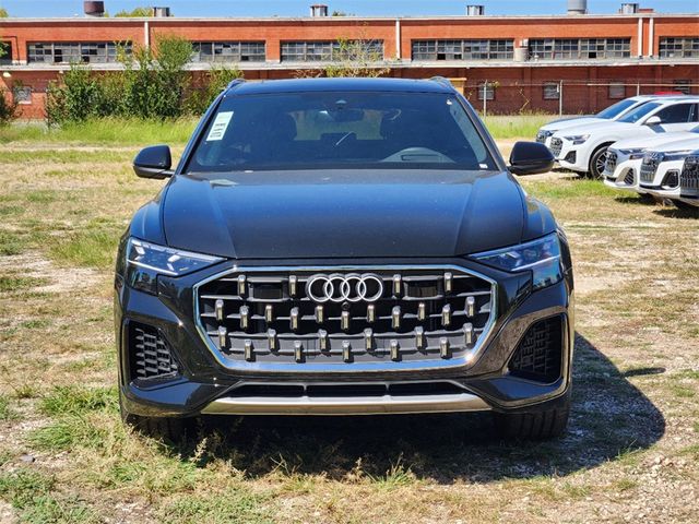 2024 Audi Q8 Prestige