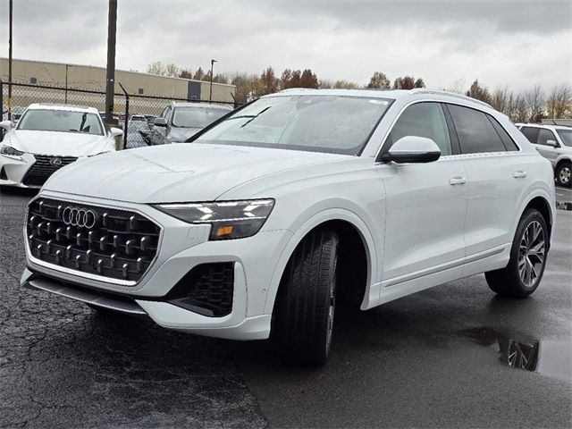 2024 Audi Q8 Prestige