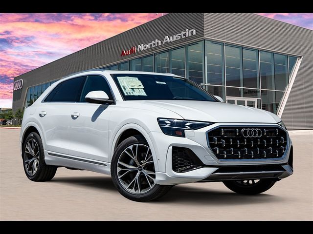 2024 Audi Q8 Prestige