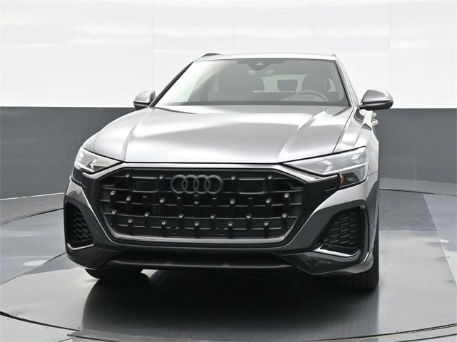 2024 Audi Q8 Prestige