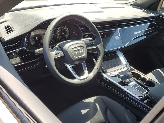 2024 Audi Q8 Premium Plus