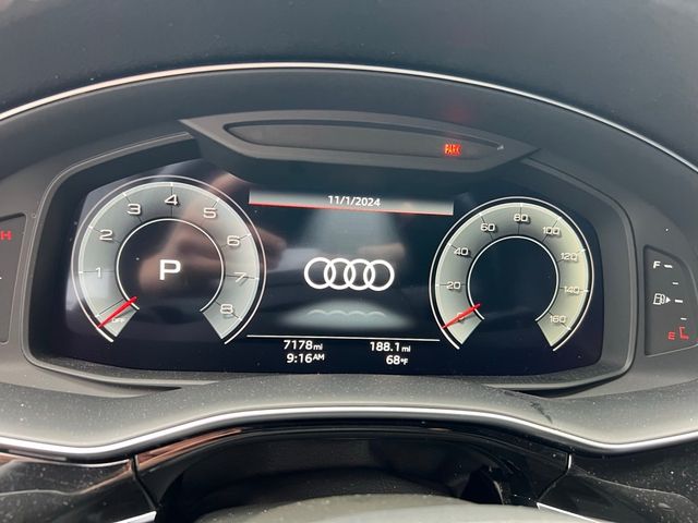 2024 Audi Q8 Premium Plus