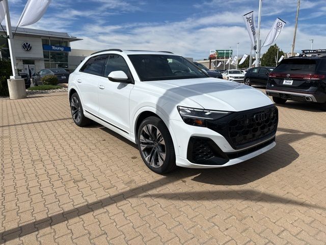 2024 Audi Q8 Premium Plus