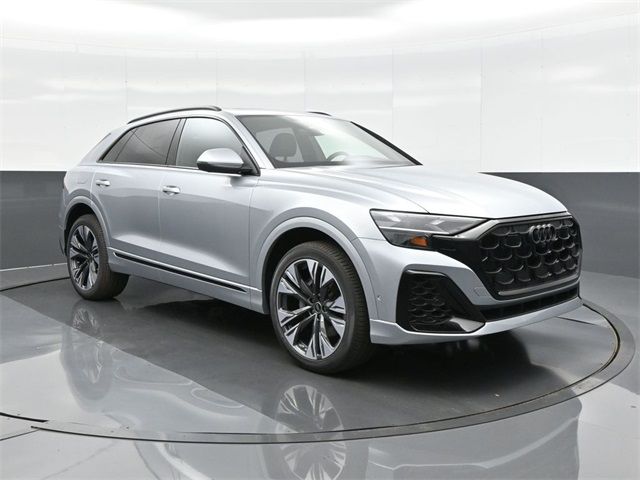 2024 Audi Q8 Premium Plus