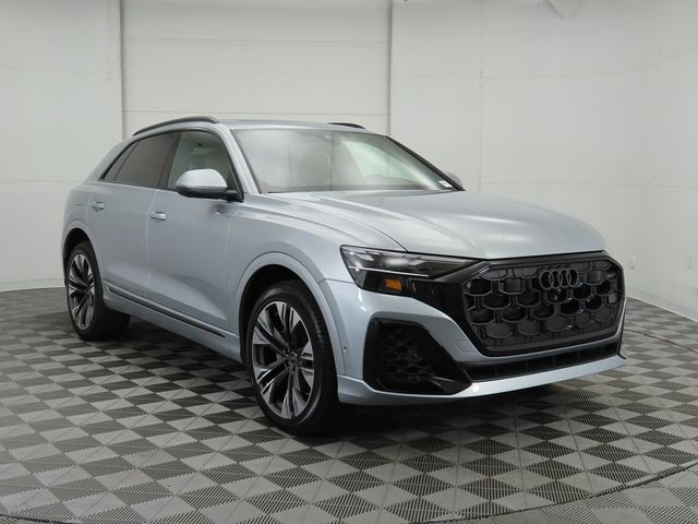 2024 Audi Q8 Premium Plus