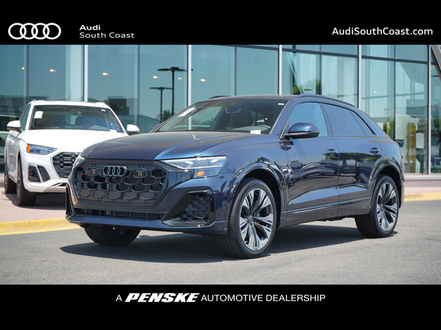 2024 Audi Q8 Premium Plus