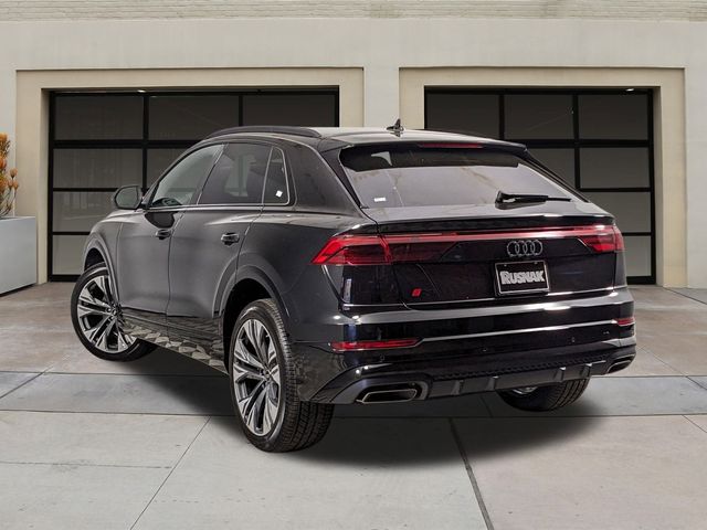 2024 Audi Q8 Premium Plus