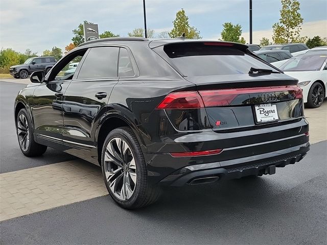 2024 Audi Q8 Premium Plus