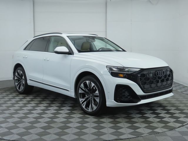 2024 Audi Q8 Premium Plus