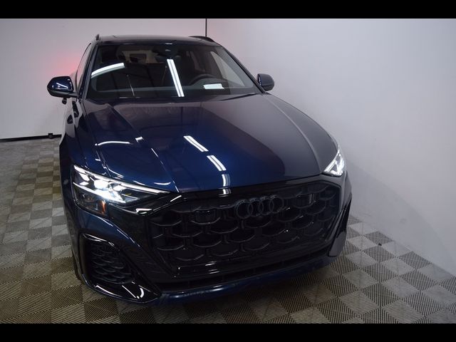 2024 Audi Q8 Prestige