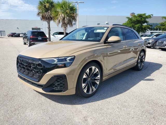 2024 Audi Q8 Prestige