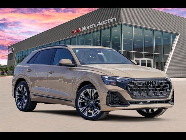 2024 Audi Q8 Prestige