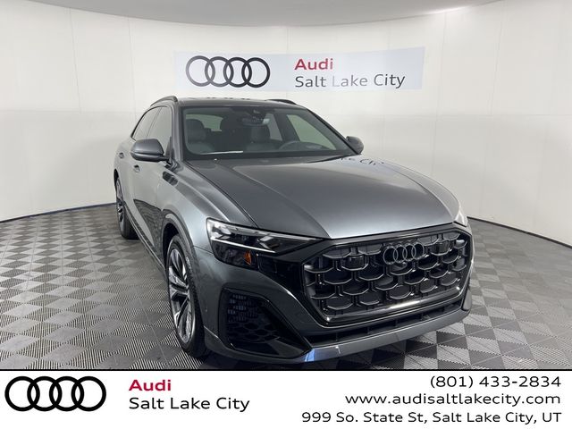 2024 Audi Q8 Prestige