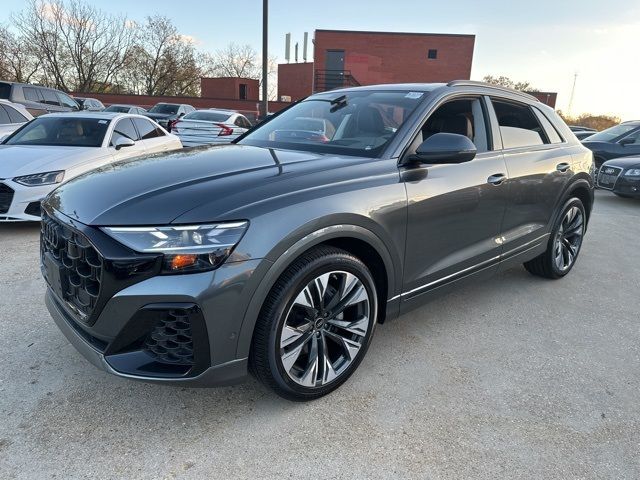 2024 Audi Q8 Prestige