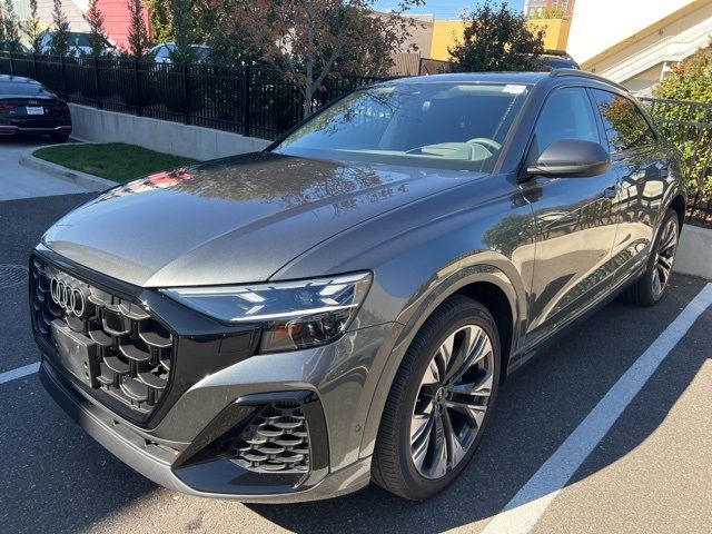 2024 Audi Q8 Prestige