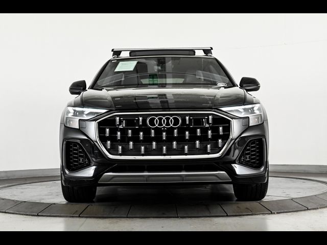 2024 Audi Q8 Prestige