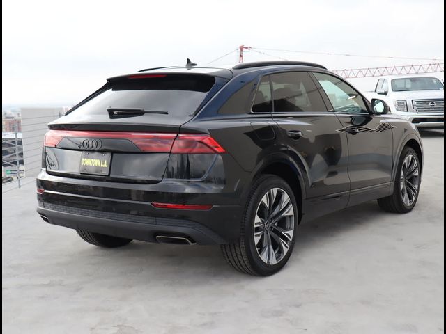 2024 Audi Q8 Premium