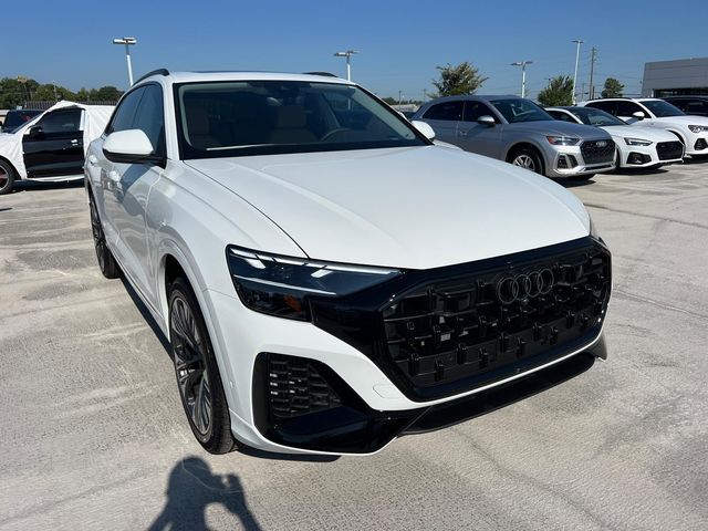 2024 Audi Q8 Premium