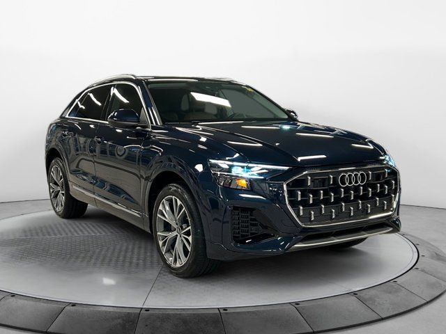 2024 Audi Q8 Premium