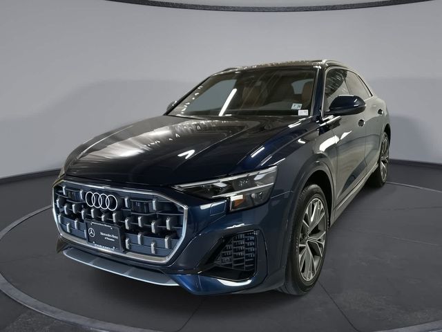 2024 Audi Q8 Premium