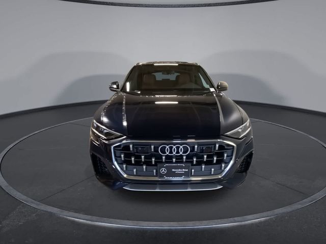 2024 Audi Q8 Premium