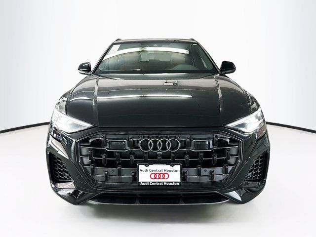 2024 Audi Q8 Premium