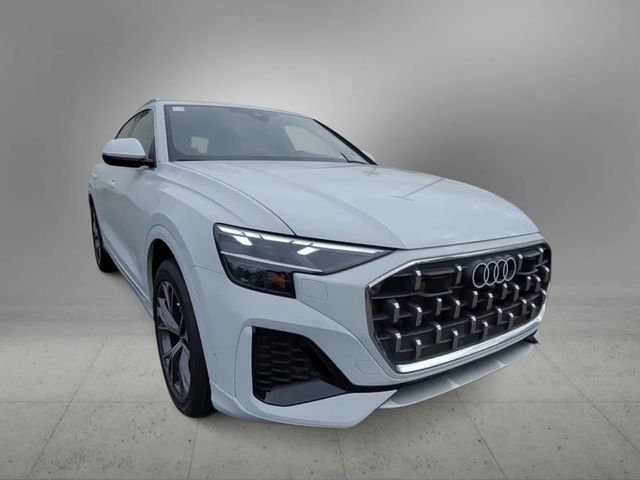 2024 Audi Q8 Premium Plus