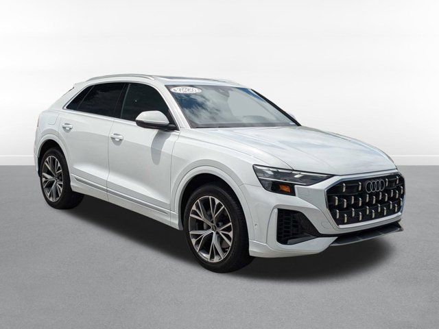 2024 Audi Q8 Premium Plus