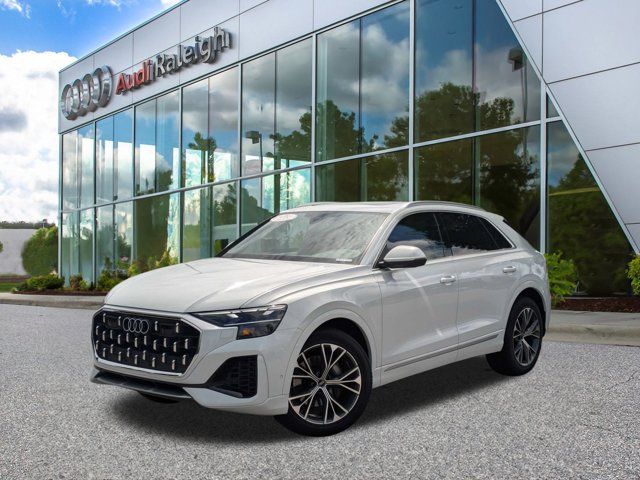 2024 Audi Q8 Premium Plus