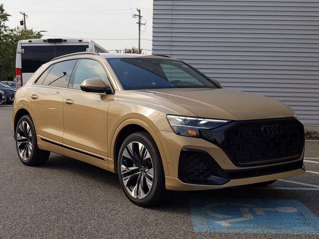 2024 Audi Q8 Premium Plus