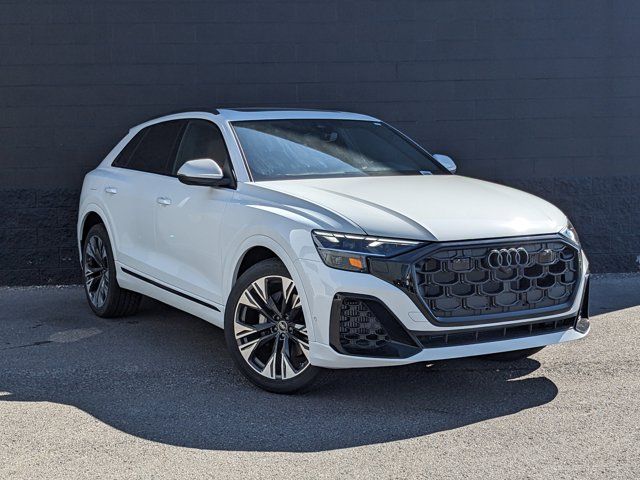 2024 Audi Q8 Premium Plus