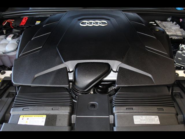 2024 Audi Q8 Premium Plus