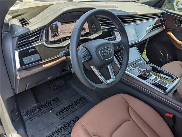 2024 Audi Q8 Premium Plus