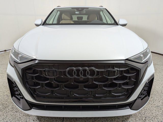 2024 Audi Q8 Premium Plus