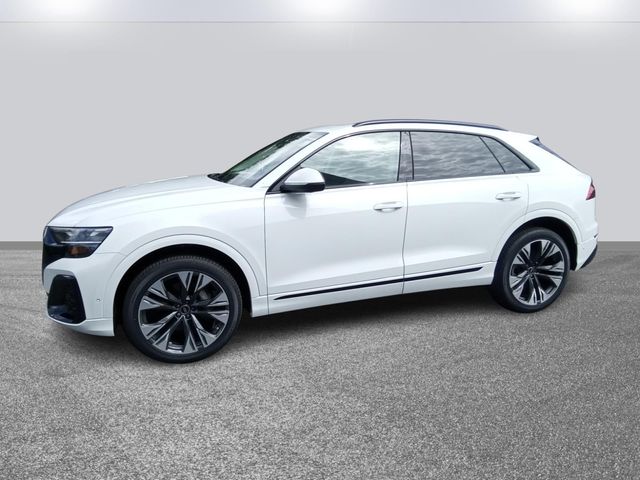 2024 Audi Q8 Premium Plus