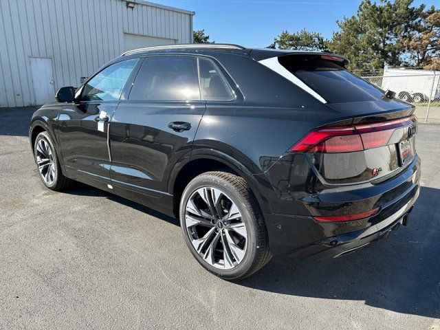 2024 Audi Q8 Premium Plus