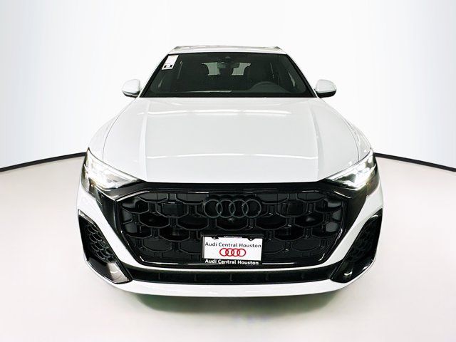 2024 Audi Q8 Premium Plus