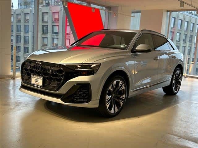 2024 Audi Q8 Premium Plus