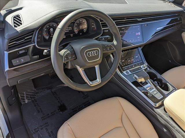 2024 Audi Q8 Premium Plus