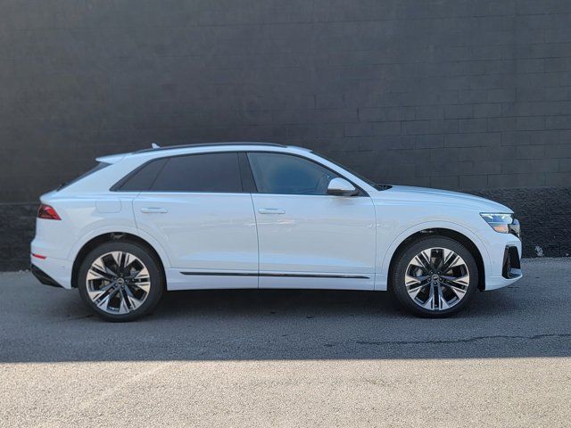 2024 Audi Q8 Premium Plus