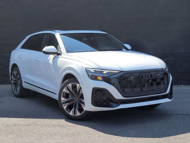 2024 Audi Q8 Premium Plus