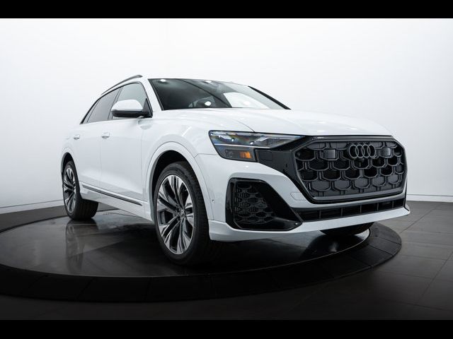 2024 Audi Q8 Premium Plus