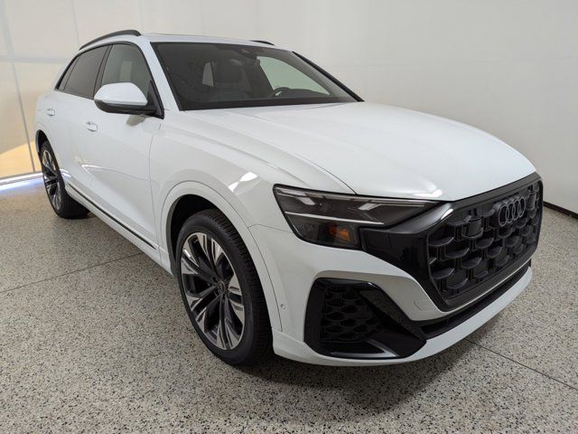 2024 Audi Q8 Premium Plus