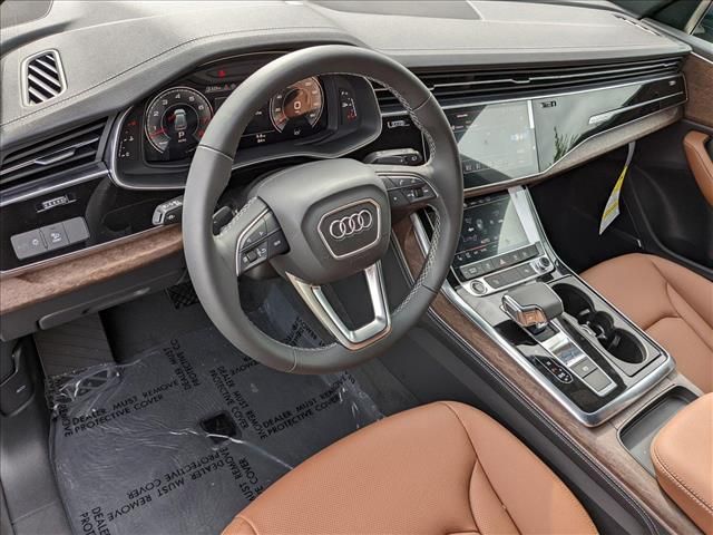 2024 Audi Q8 Premium Plus