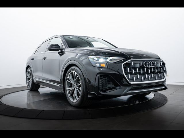 2024 Audi Q8 Prestige