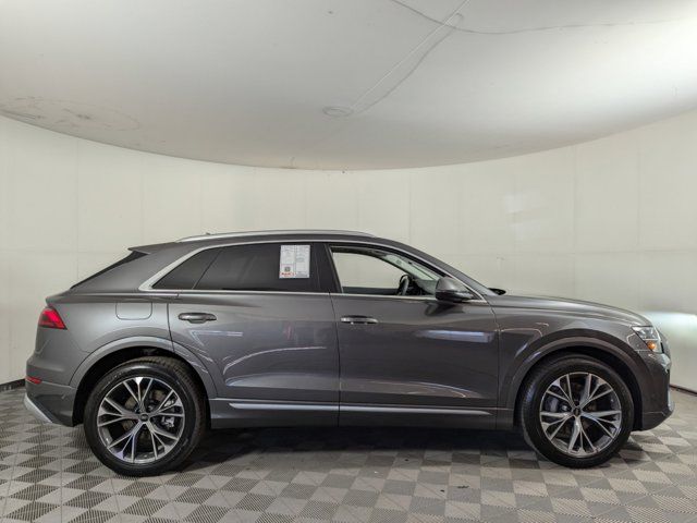 2024 Audi Q8 Prestige