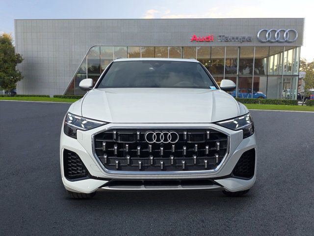 2024 Audi Q8 Prestige