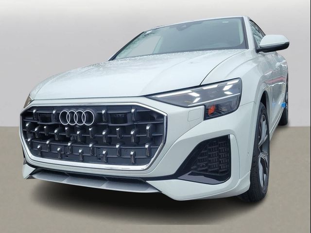 2024 Audi Q8 Prestige