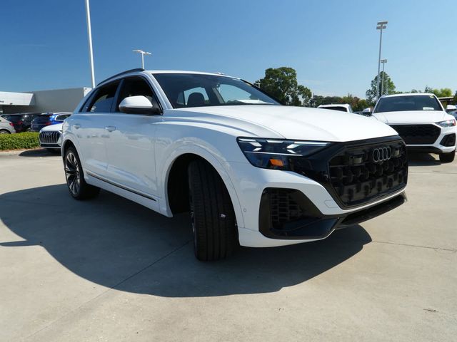 2024 Audi Q8 Prestige